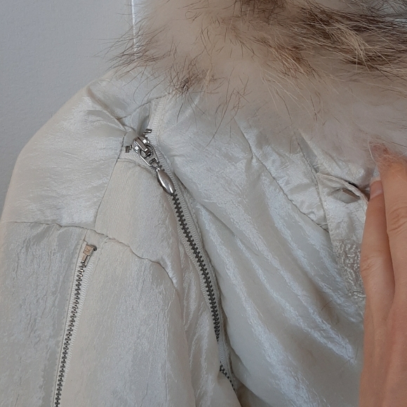 Milan, Italy Down & Fox Embroidered Puffer Jacket - Picture 3 of 11